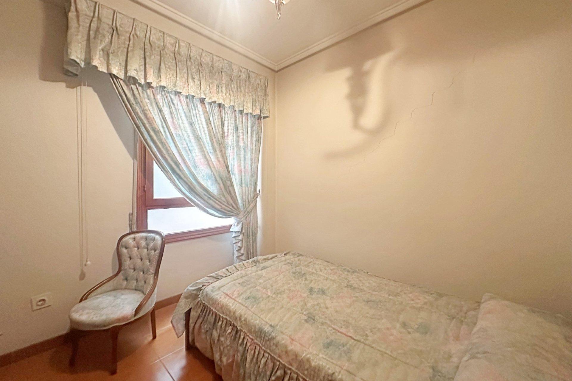 Apartamento 4 habitaciones 130m² en venta - torrevieja - foto 16