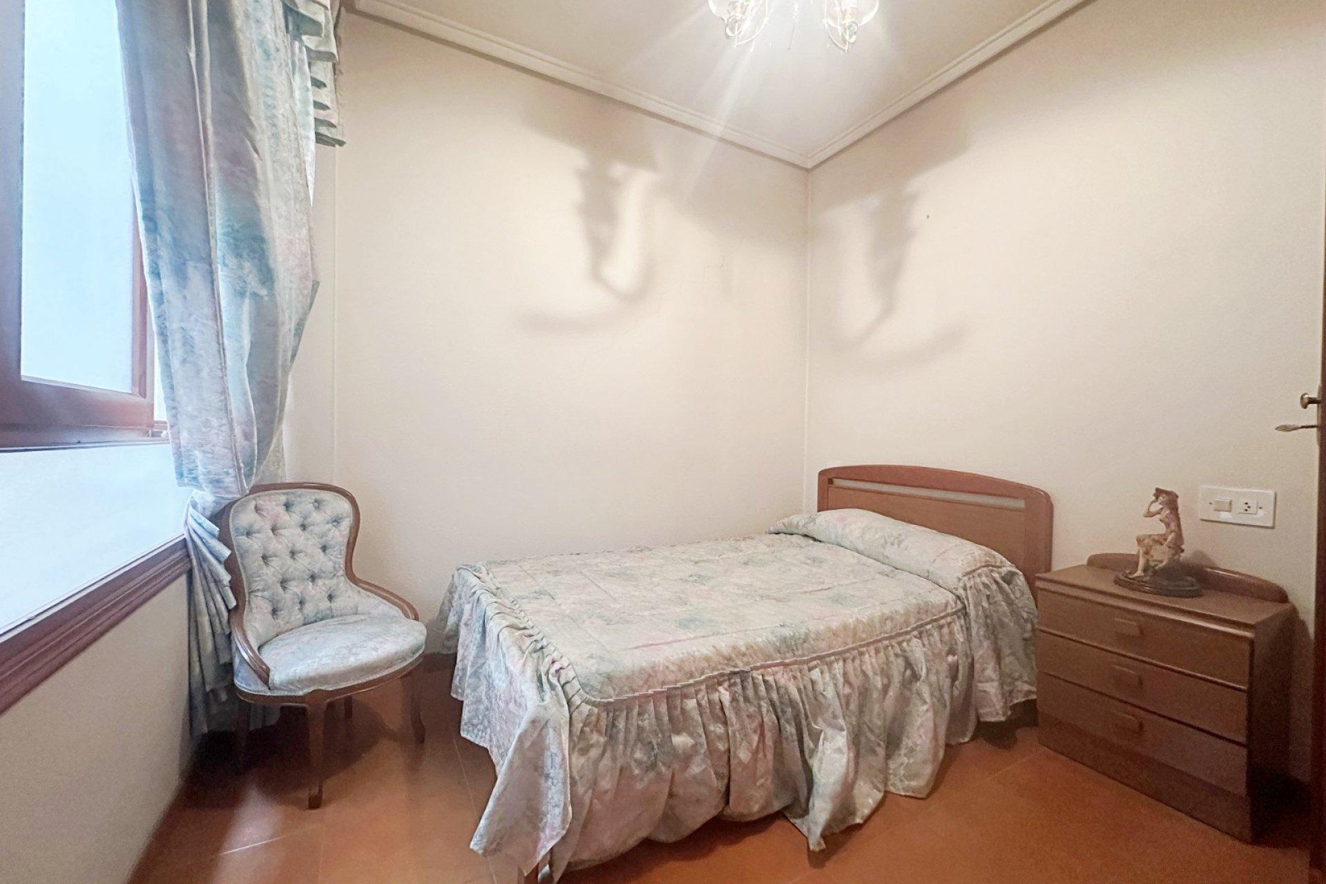 Apartamento 4 habitaciones 130m² en venta - torrevieja - foto 17