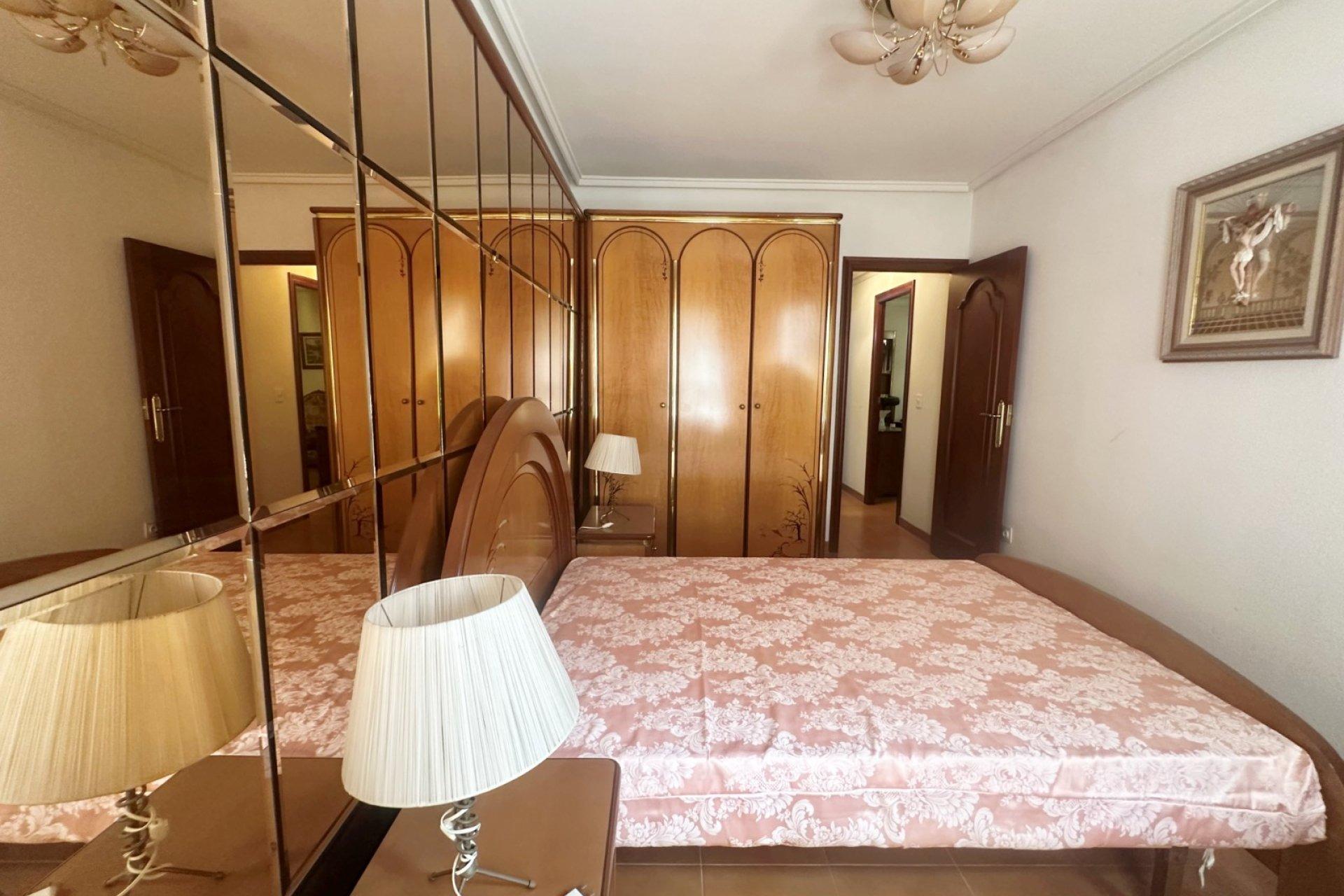 Apartamento 4 habitaciones 130m² en venta - torrevieja - foto 6