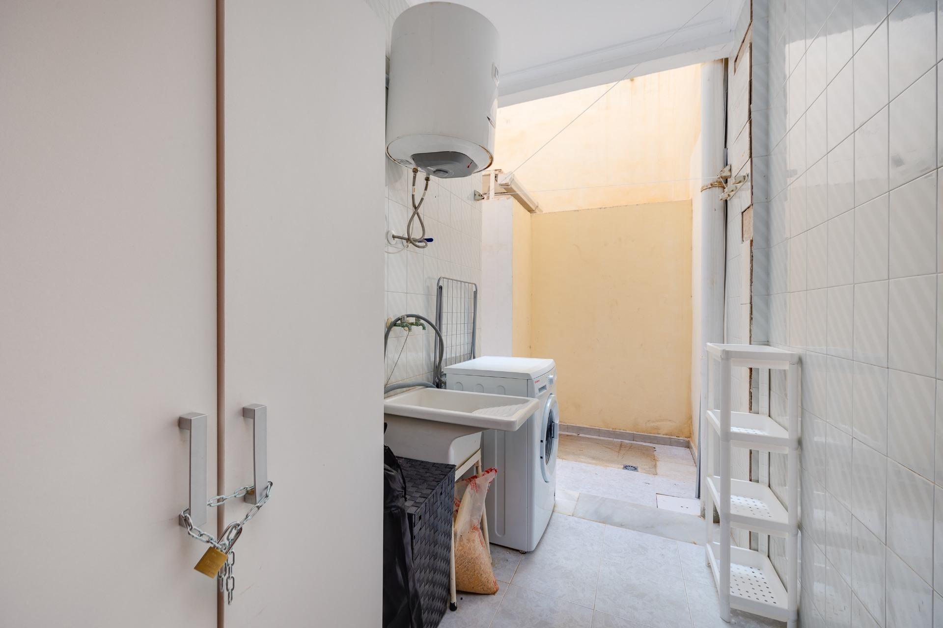 Apartamento 2 habitaciones 67m² en venta - Estacion de autob - foto 26