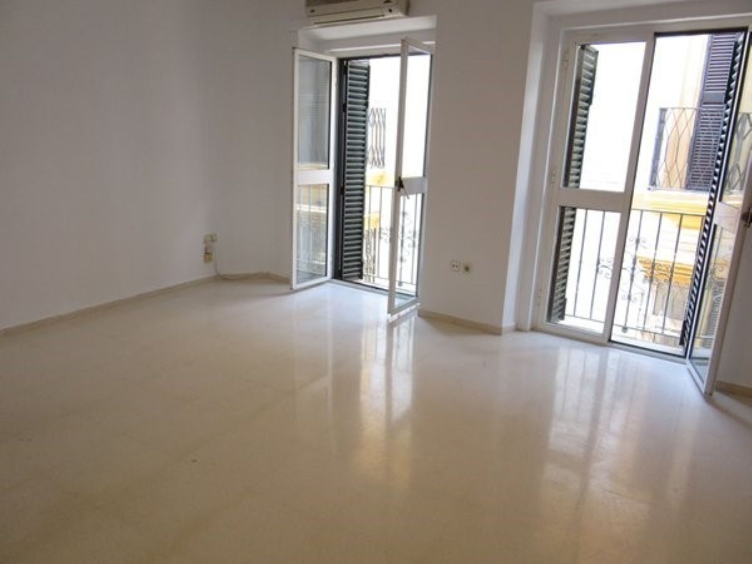 Piso 1 habitación 60m² en alquiler - Centro - foto 8