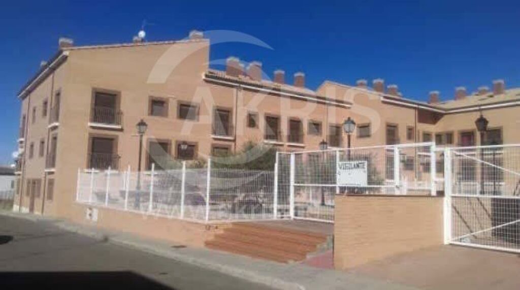 Piso en Alameda De La Sagra - foto 2