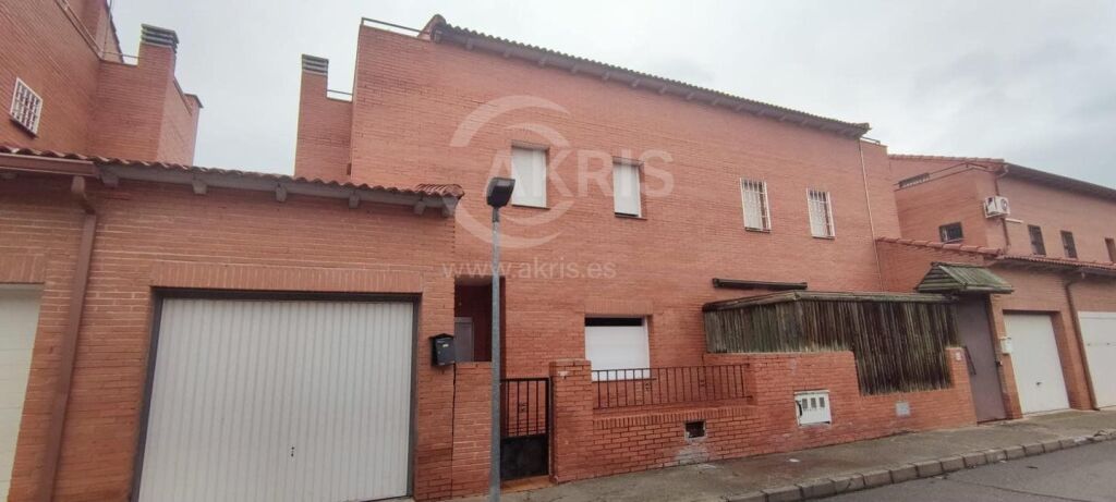 Adosado en Chozas De Canales