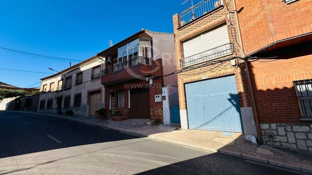 Chalet Independiente en Navahermosa