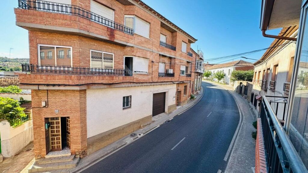 Chalet Independiente en Navahermosa - foto 25