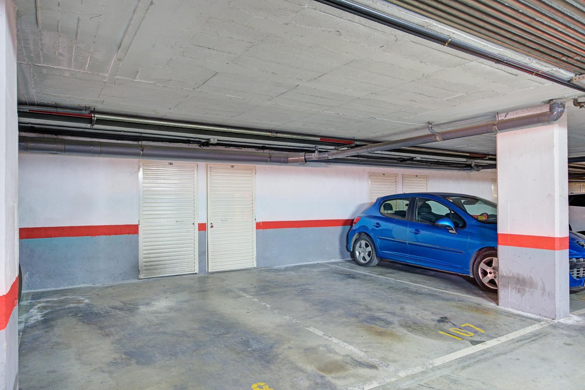 EN VENTA ATICO DÚPLEX CON GRAN TERRAZA JUNTO ESTACIÓN DE AUT - foto 20