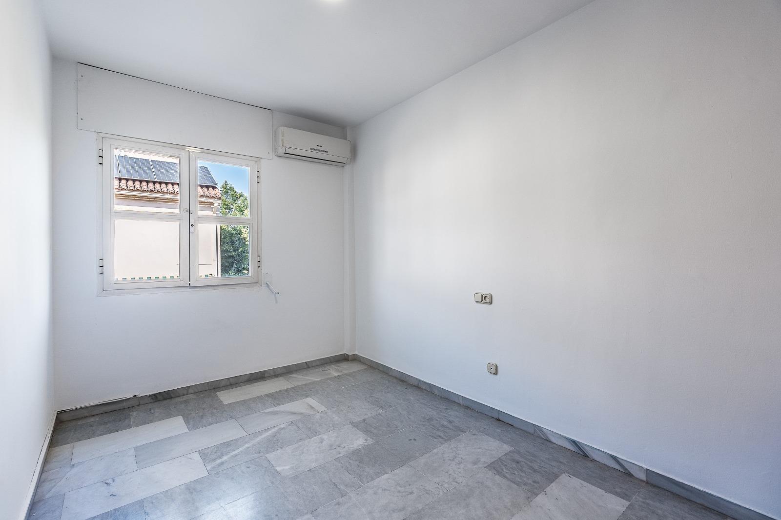 ESTUPENDA CASA EN PARQUE ALMUNIA - foto 20