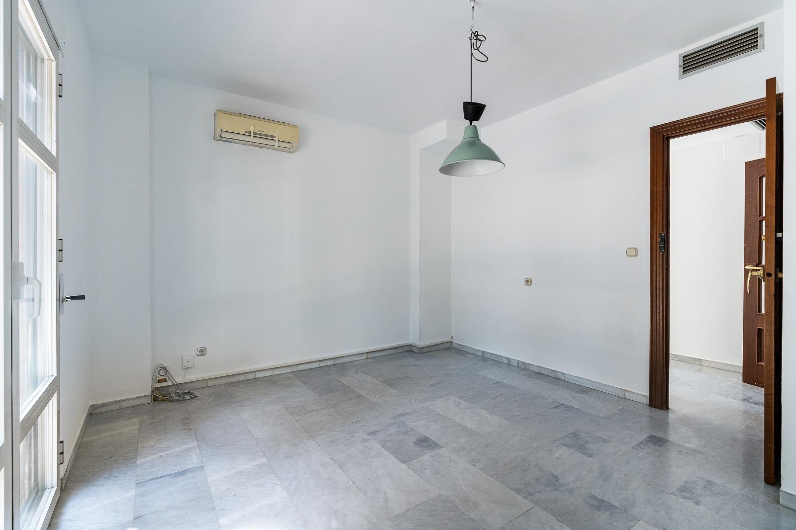 ESTUPENDA CASA EN PARQUE ALMUNIA - foto 7