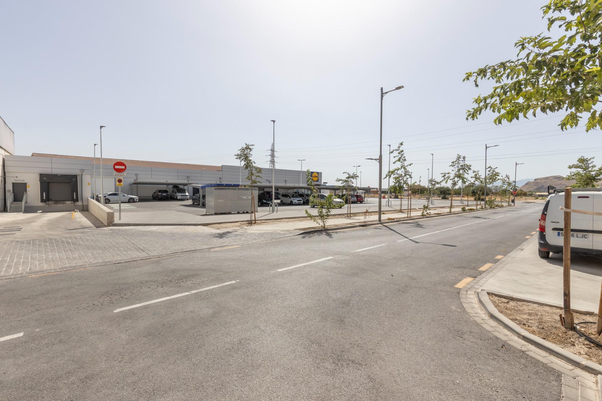 Nave industrial en venta en Atarfe (Granada) | 757 m2 constr - foto 26