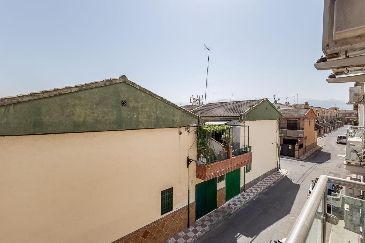 Piso en ubicación TOP en Armilla: metro, servicios y máxima  - foto 19