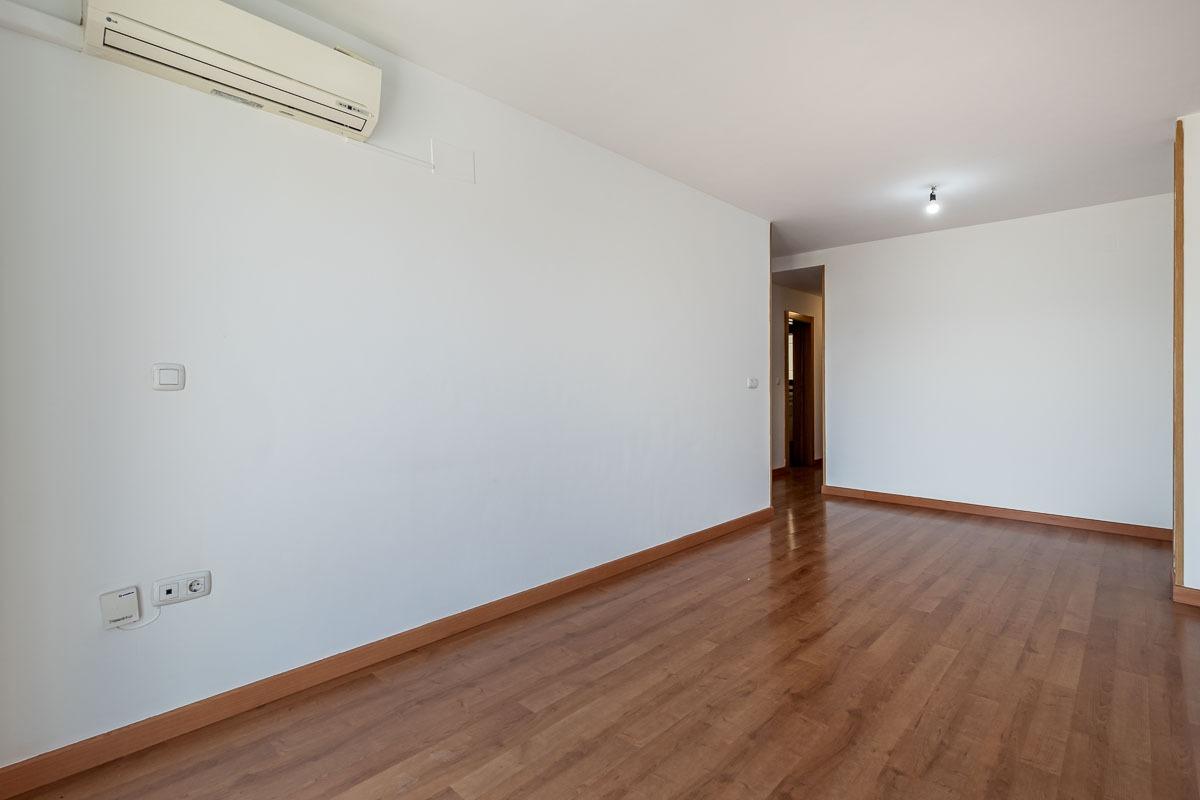 Piso en ubicación TOP en Armilla: metro, servicios y máxima  - foto 4