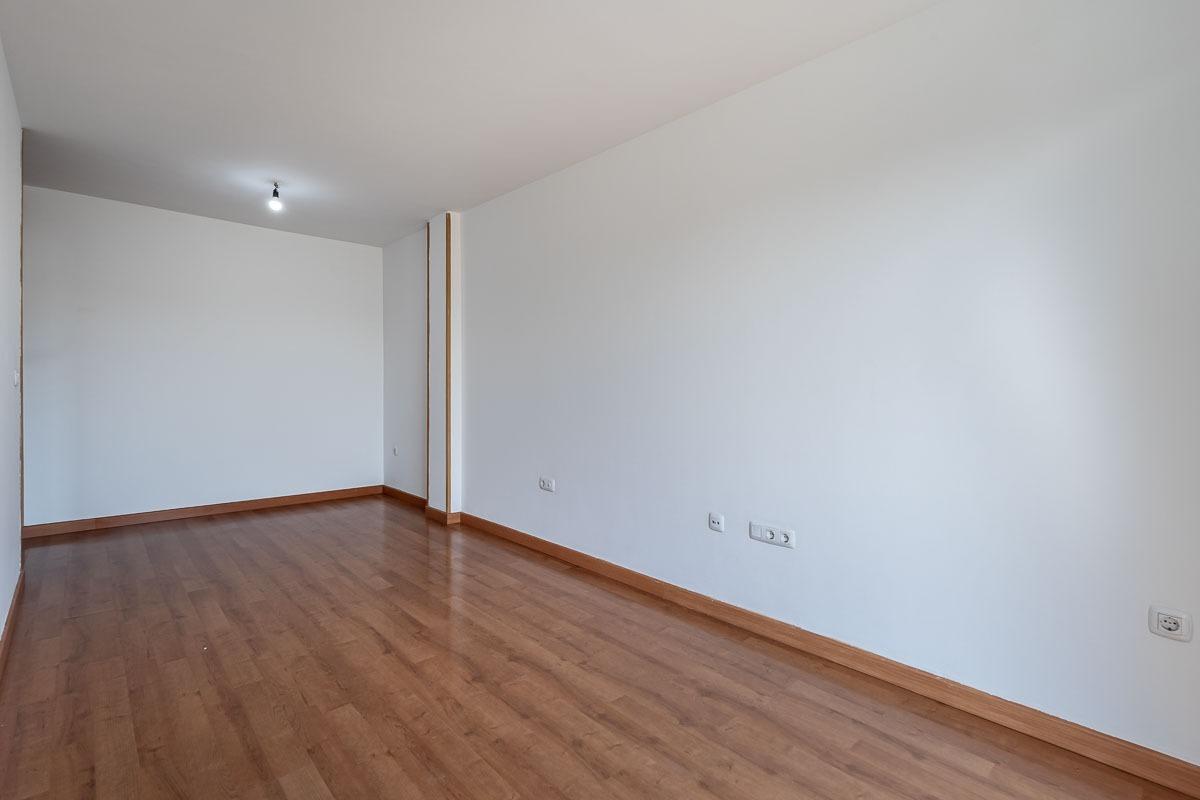 Piso en ubicación TOP en Armilla: metro, servicios y máxima  - foto 5
