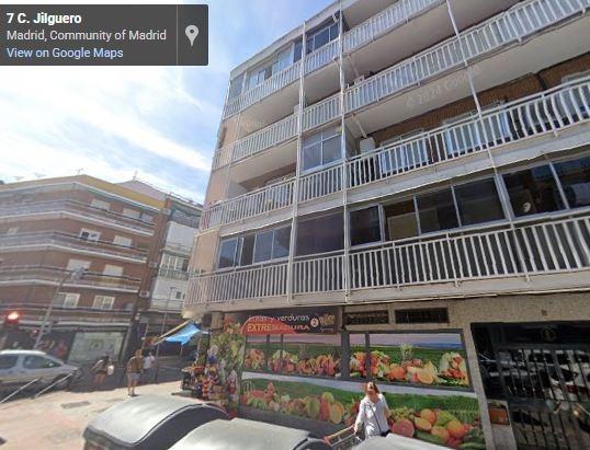 SE VENDE local comercial OKUPA en C Jilguero  de Madrid - foto 3