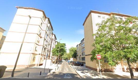 SE VENDE piso OKUPA en C GODELLA 237 de Madrid - foto 2