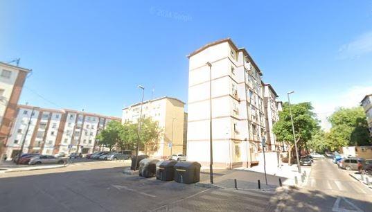 SE VENDE piso OKUPA en C GODELLA 237 de Madrid - foto 3