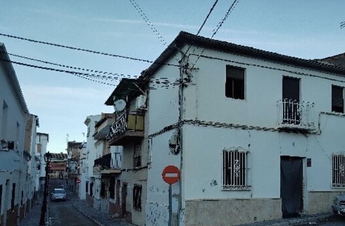 SE VENDE casa  OKUPA en C Esperanza 32 de Güevéjar - foto 2