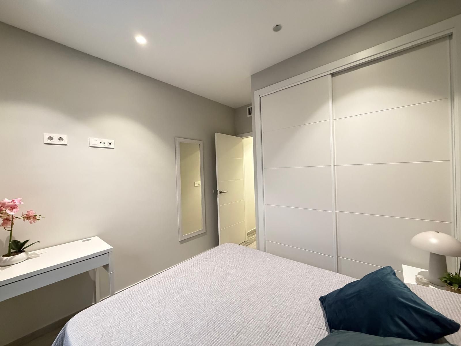 Apartamento 1 habitación 60m² en venta - Estacion de autobus - foto 13