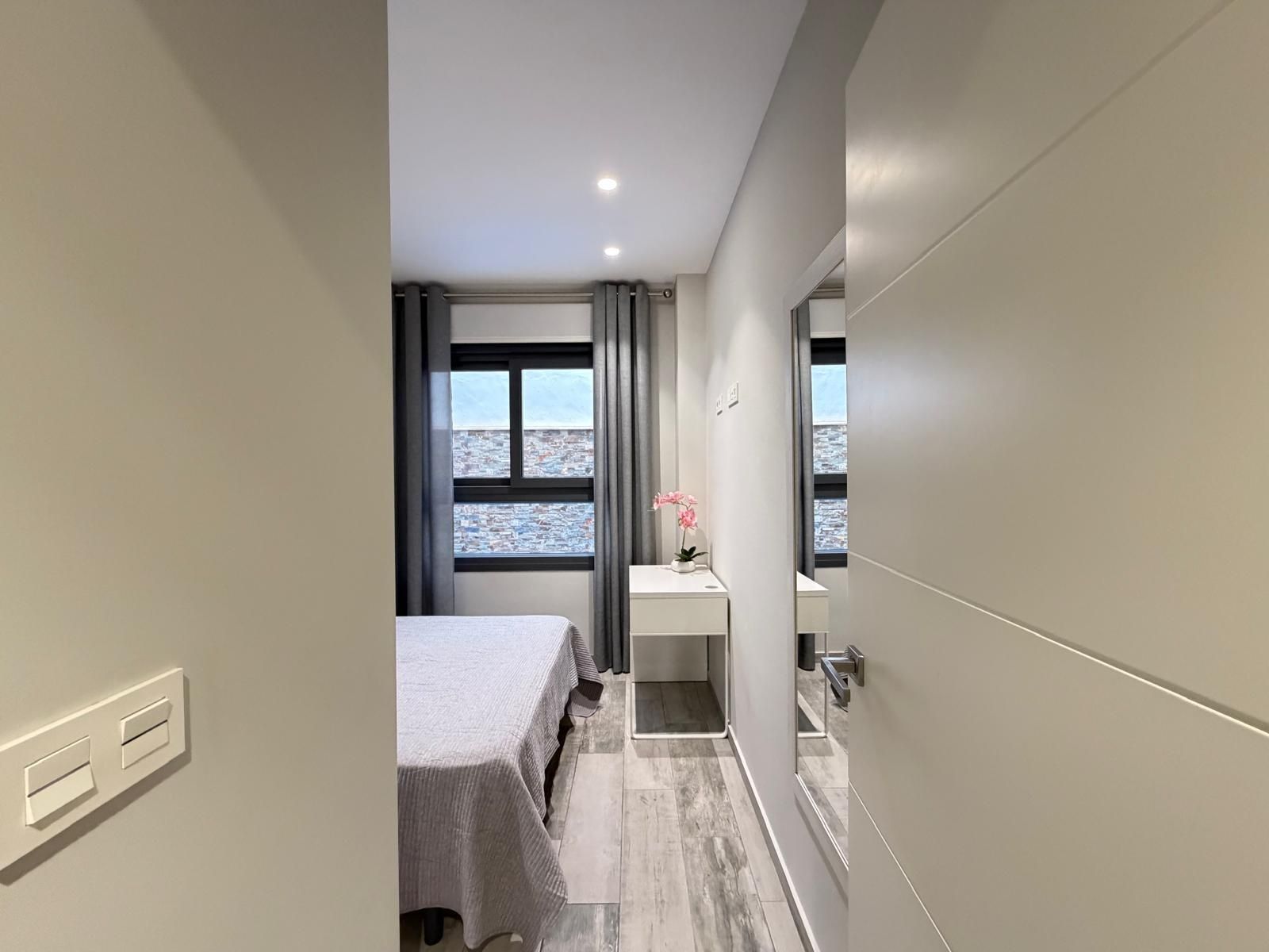 Apartamento 1 habitación 60m² en venta - Estacion de autobus - foto 7