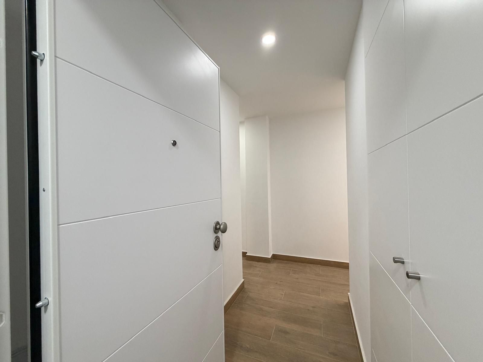 Apartamento 2 habitaciones 103m² en venta - Estacion de auto - foto 2