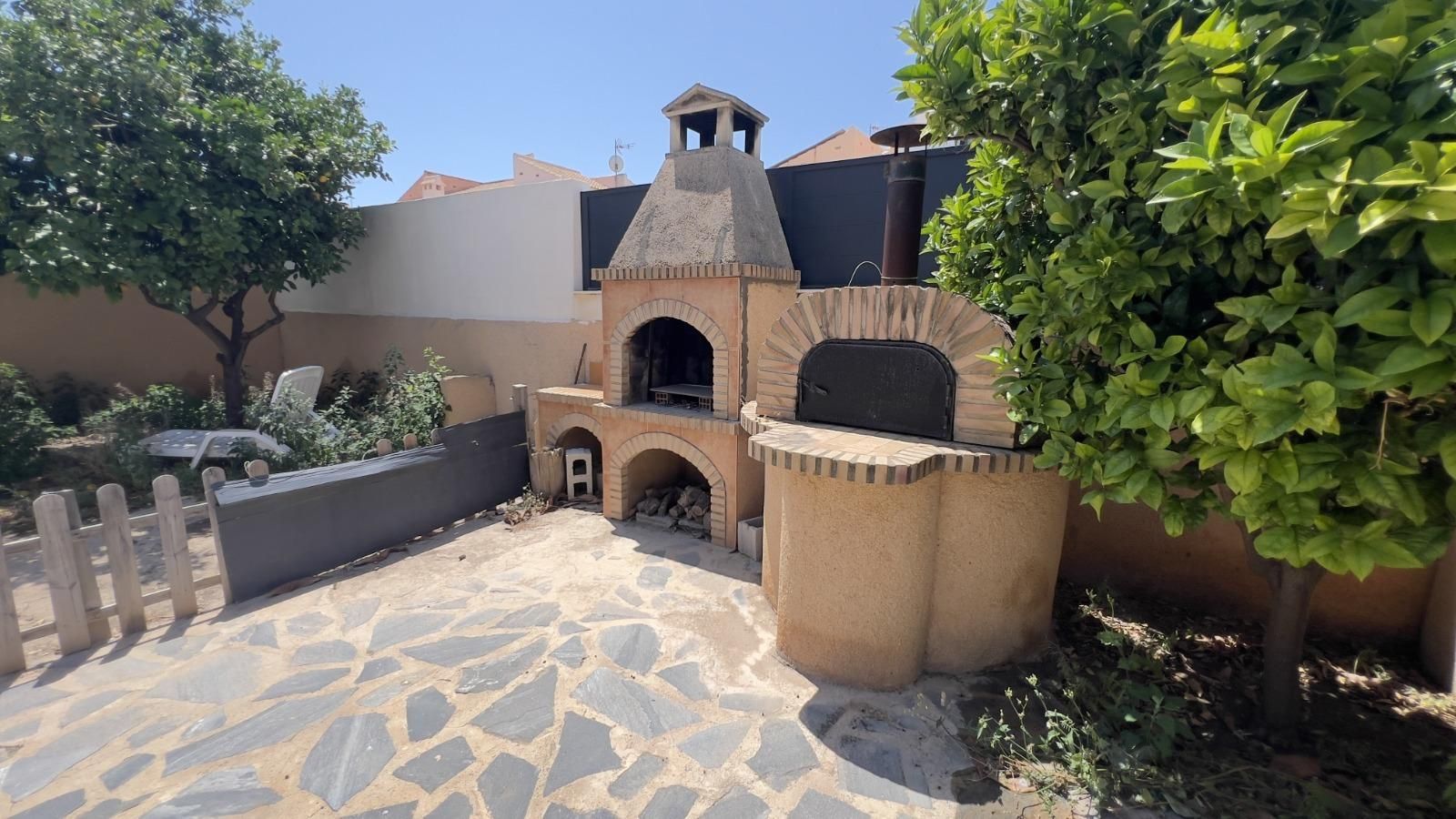 Villa 3 habitaciones 192m² en venta - Zona los Frutales - foto 4