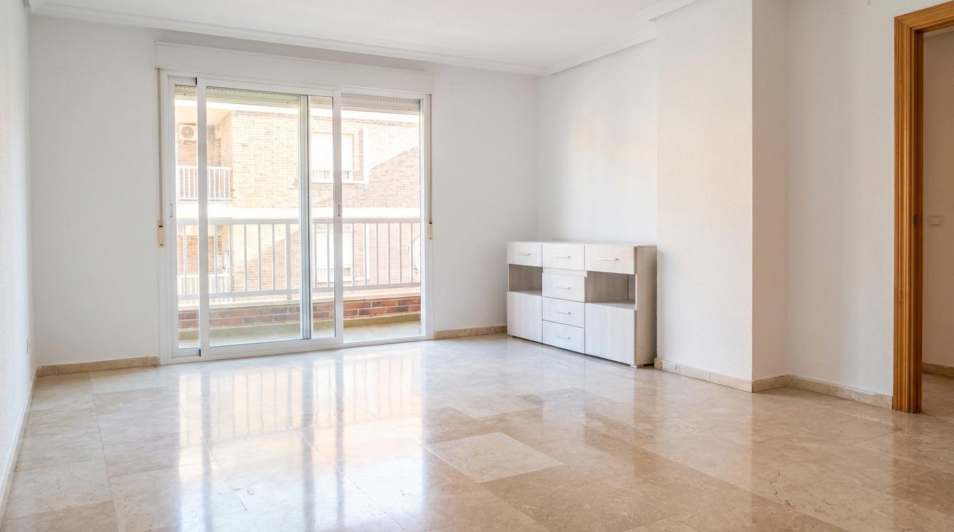 Piso Estudiantes Granada - San Joaquín | A Estrenar, Calefac