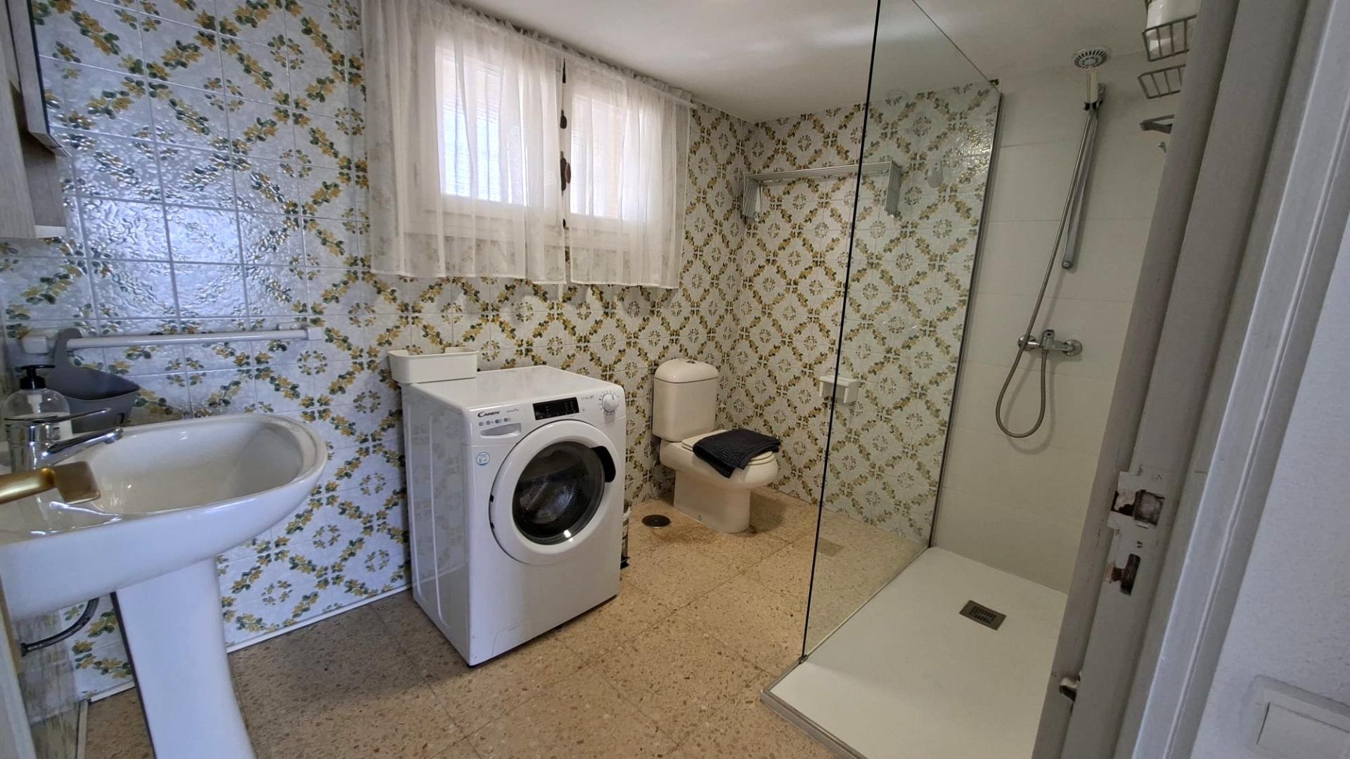 APARTAMENTO EN SEGUNDA LÍNEA DE PLAYA ( A200 MTS DEL MAR ) - foto 13