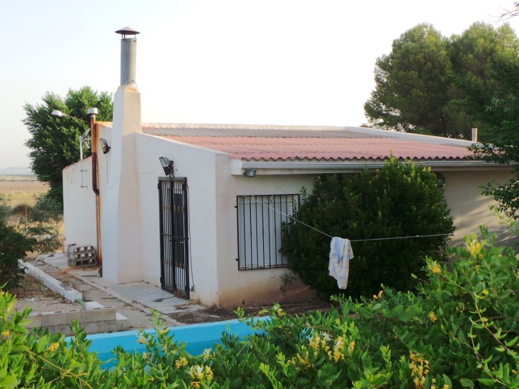 Casa-Chalet en Venta en Villena Alicante