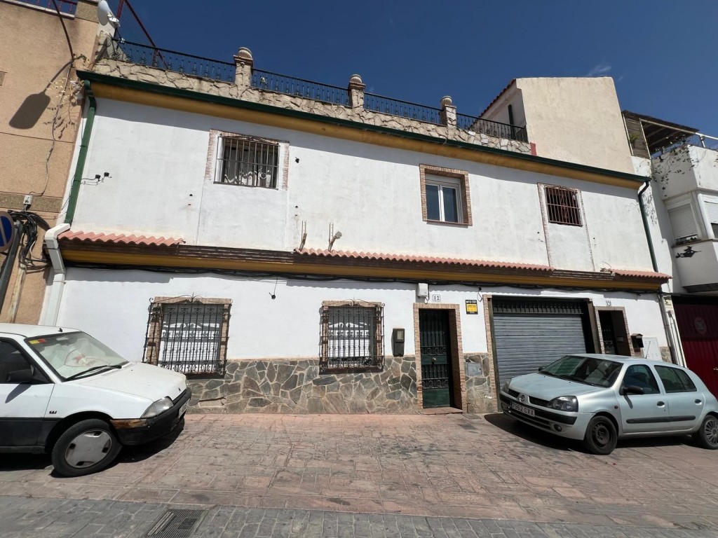 Casa-Chalet en Venta en Jaen Jaén