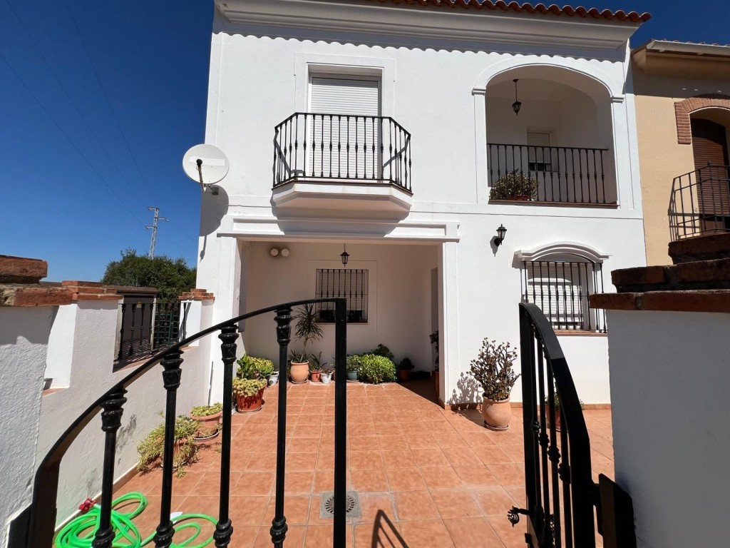 Casa-Chalet en Venta en Cortegana Huelva - foto 2