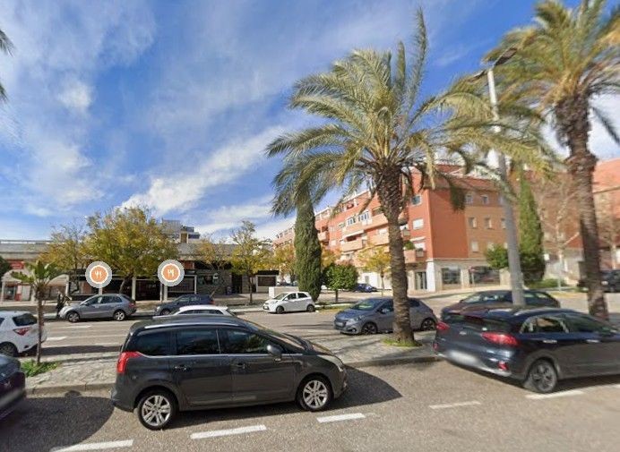 Piso en Venta en Bormujos Sevilla - foto 2