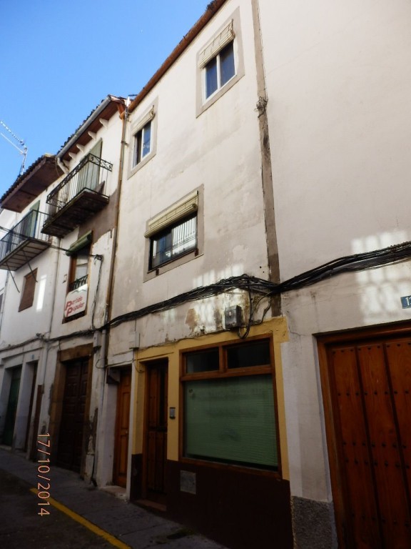 Adosada en Venta en Hervas Cáceres