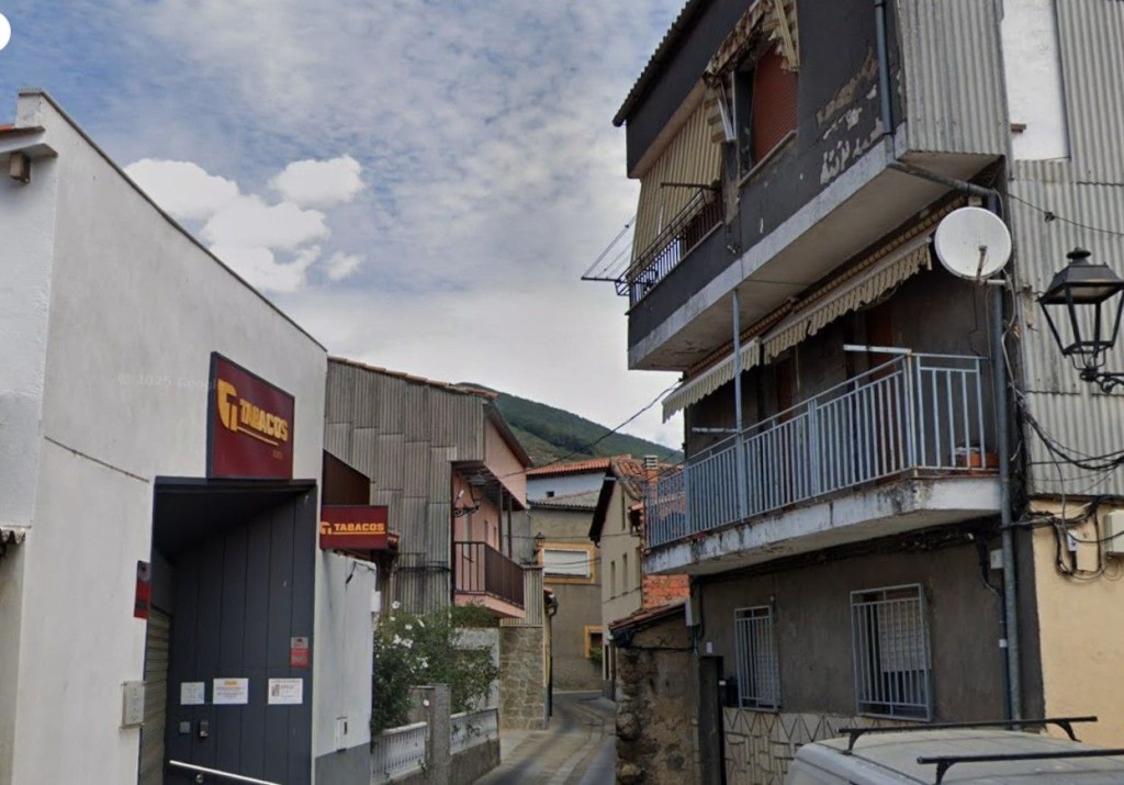 Piso en Venta en Jerte Cáceres - foto 3
