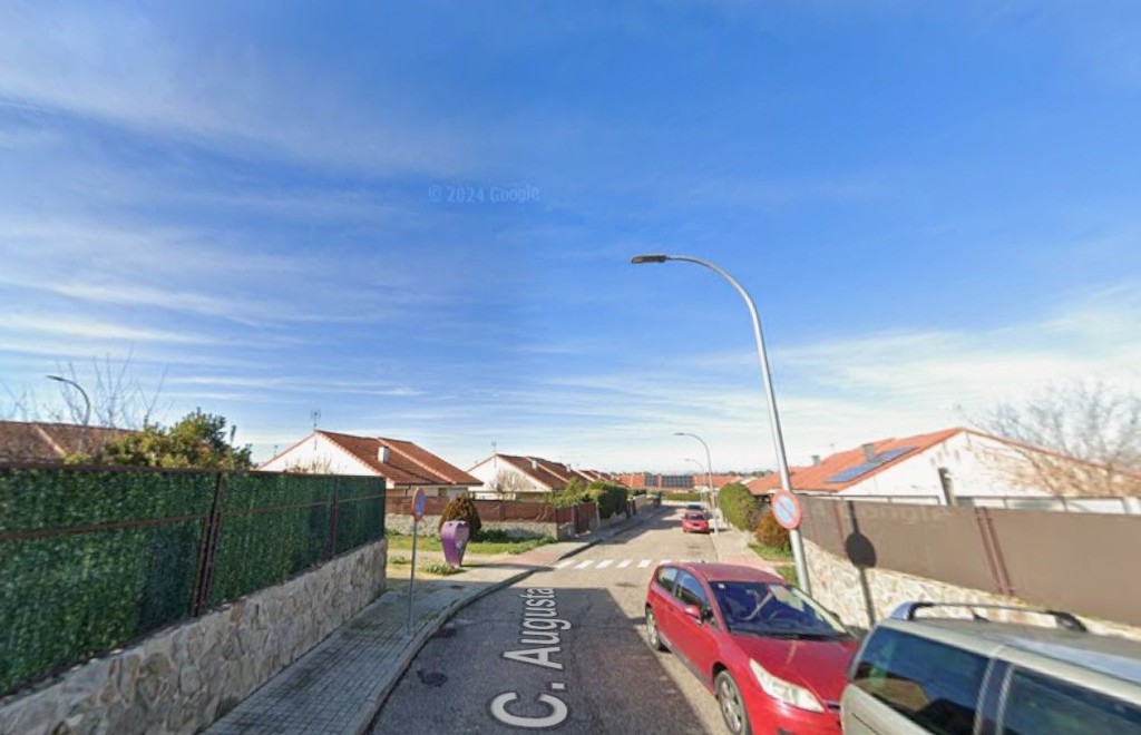 Casa-Chalet en Venta en Noves Toledo