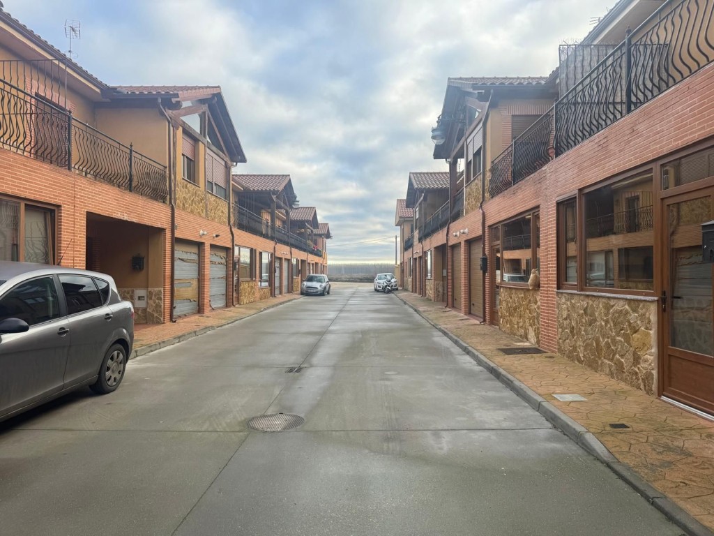 Casa-Chalet en Venta en Villanueva De Azoague Zamora - foto 4