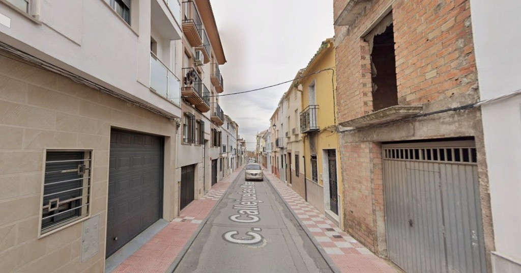 Piso en Venta en Mancha Real Jaén - foto 2