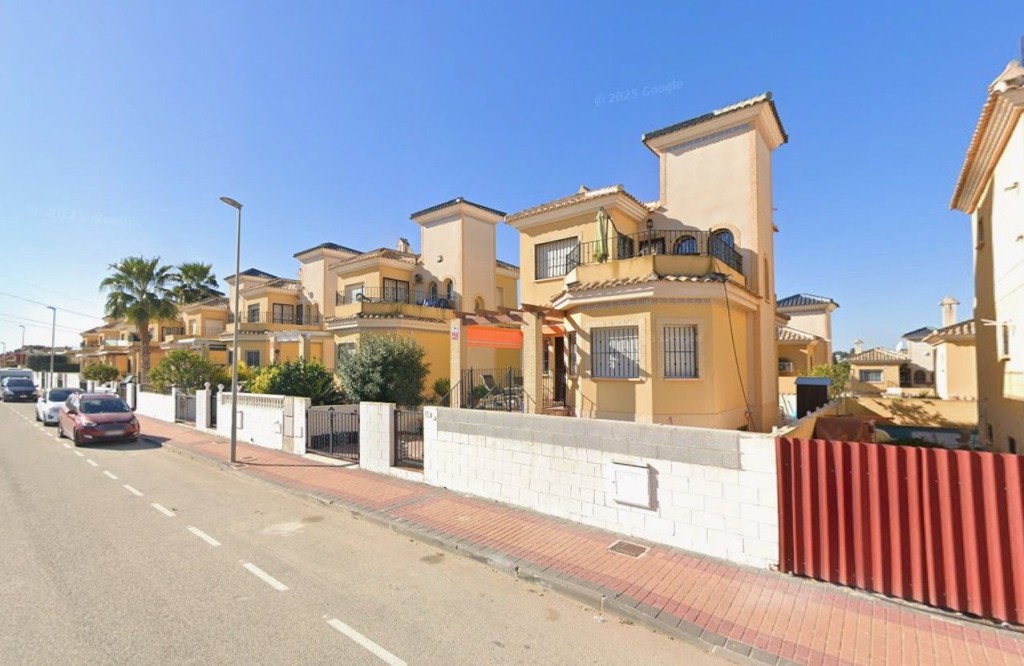 Piso en Venta en Algorfa Alicante