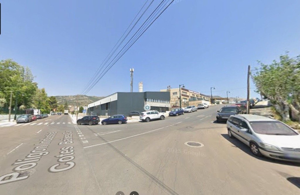 Nave industrial en Venta en Alcoy Alicante