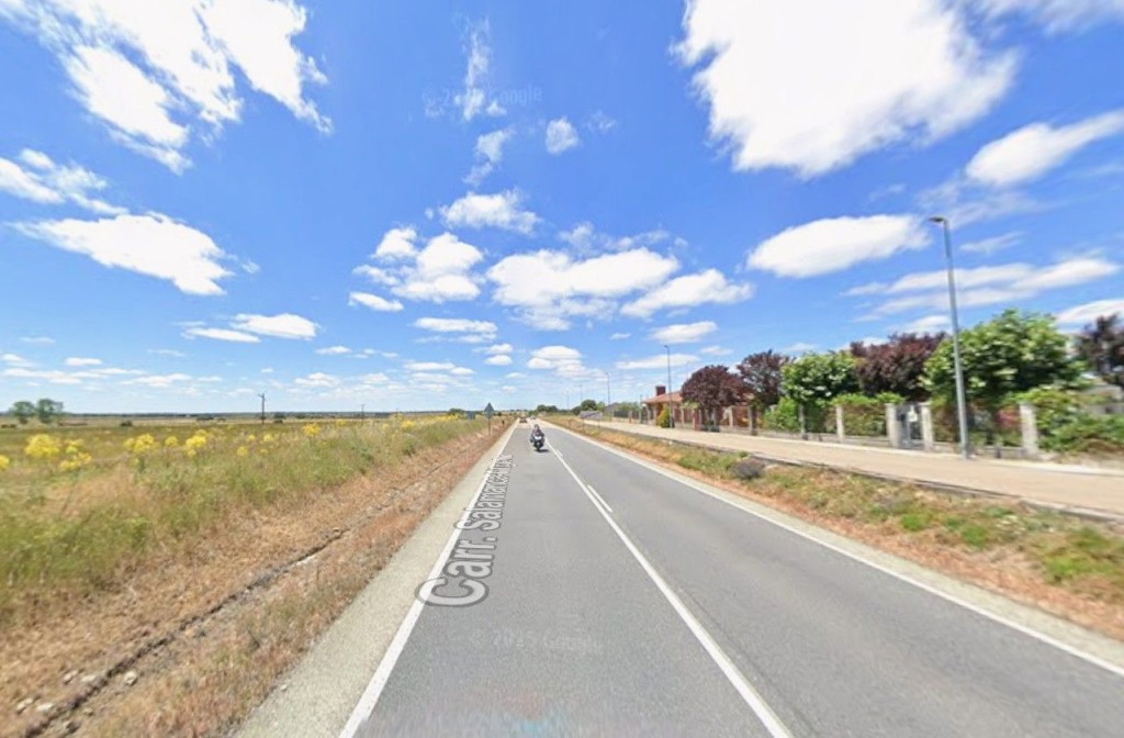 Casa-Chalet en Venta en Villaseco De Los Gamitos Salamanca - foto 2