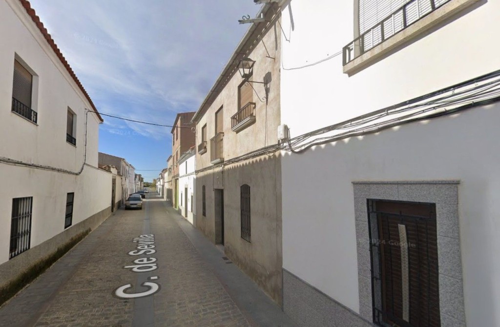 Casa-Chalet en Venta en Belalcazar Córdoba