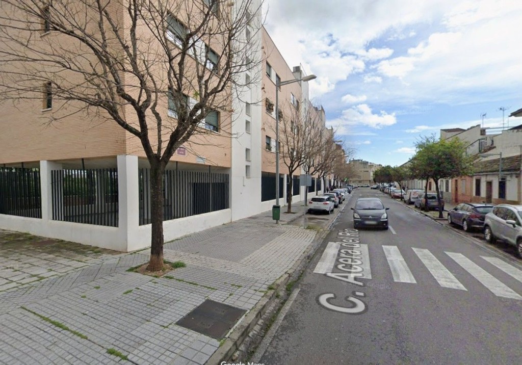 Casa-Chalet en Venta en Córdoba Córdoba - foto 2