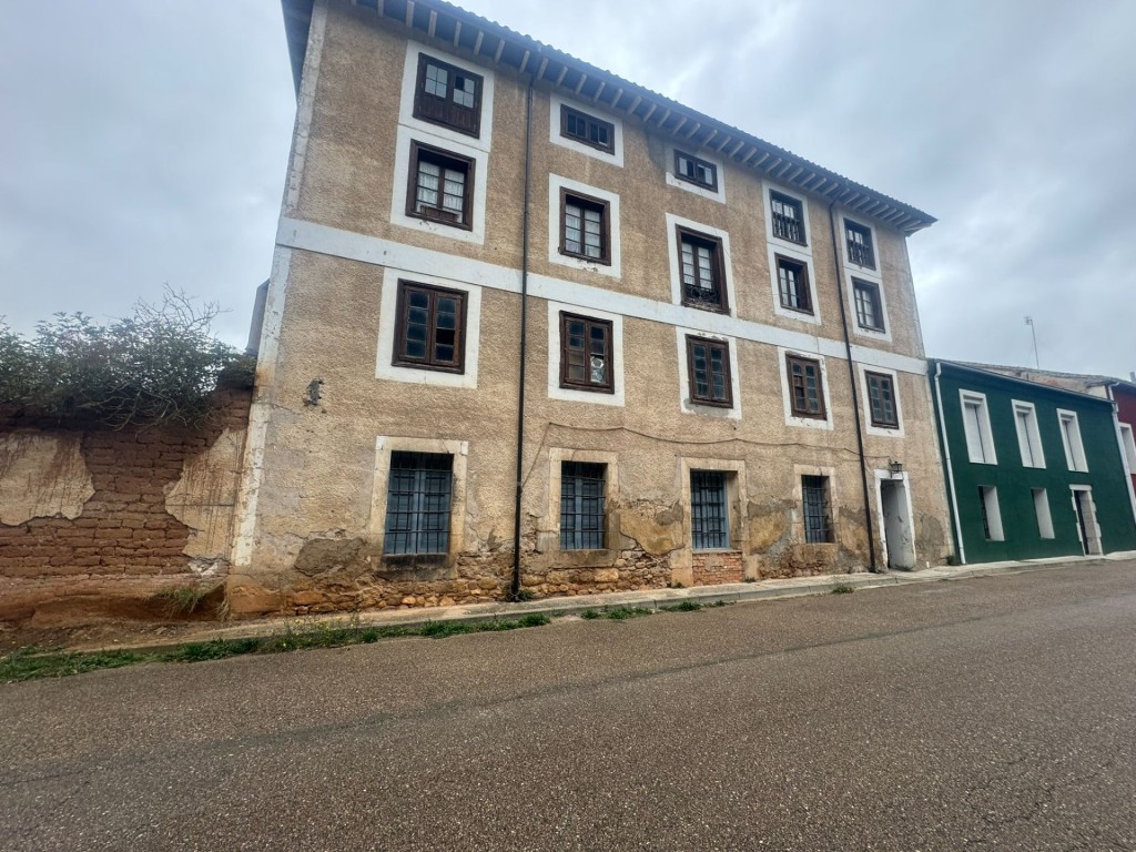 Piso en Venta en Alar Del Rey Palencia
