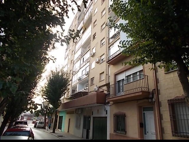 Piso en Venta en Alcazar De San Juan Ciudad Real - foto 2