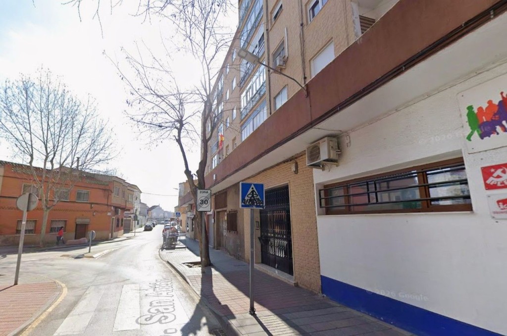 Piso en Venta en Alcazar De San Juan Ciudad Real - foto 3