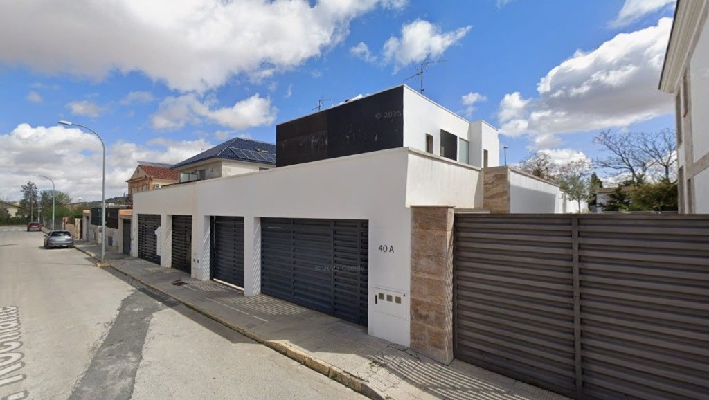 Casa-Chalet en Venta en Valdepeñas Ciudad Real - foto 3