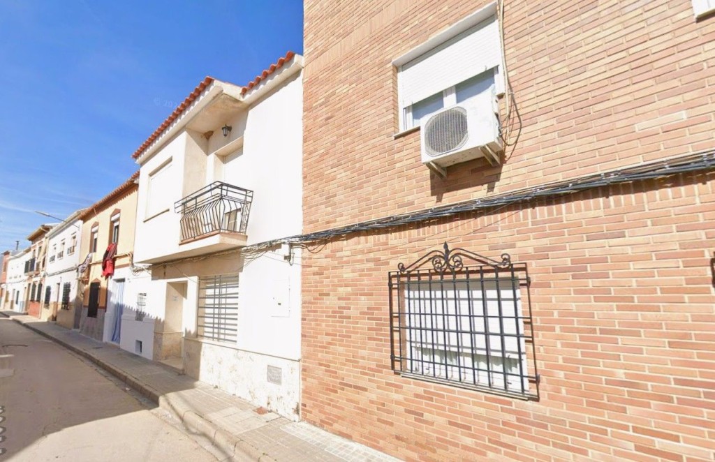 Casa-Chalet en Venta en Herencia Ciudad Real - foto 3