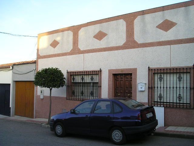 Casa-Chalet en Venta en Albuera, La Badajoz - foto 4