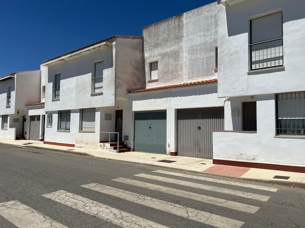 Casa-Chalet en Venta en Azuaga Badajoz - foto 2