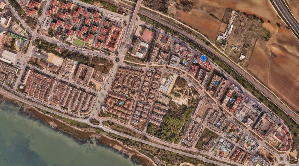 Piso en Venta en Puerto Real Cádiz - foto 4