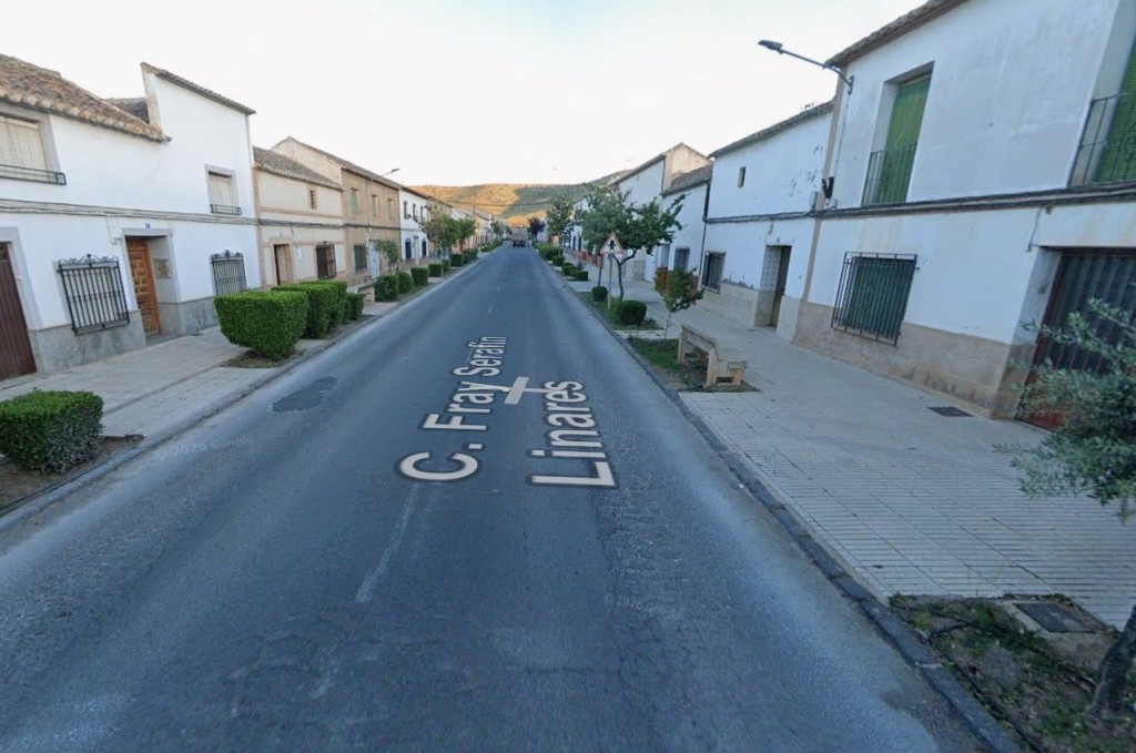 Casa-Chalet en Venta en Moral De Calatrava Ciudad Real - foto 2