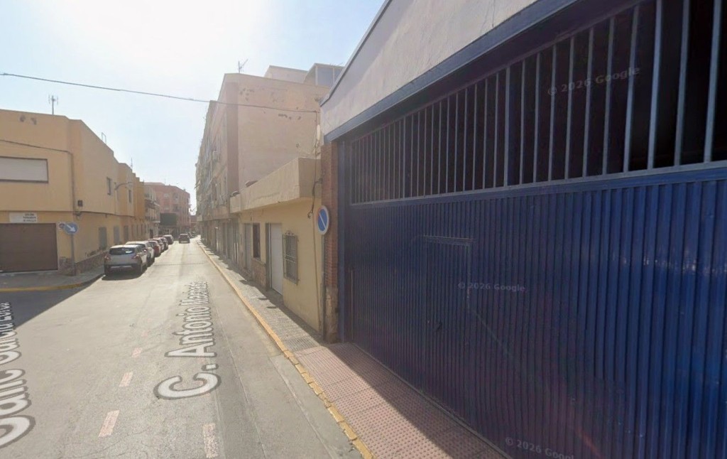 Piso en Venta en Viator Almería - foto 2